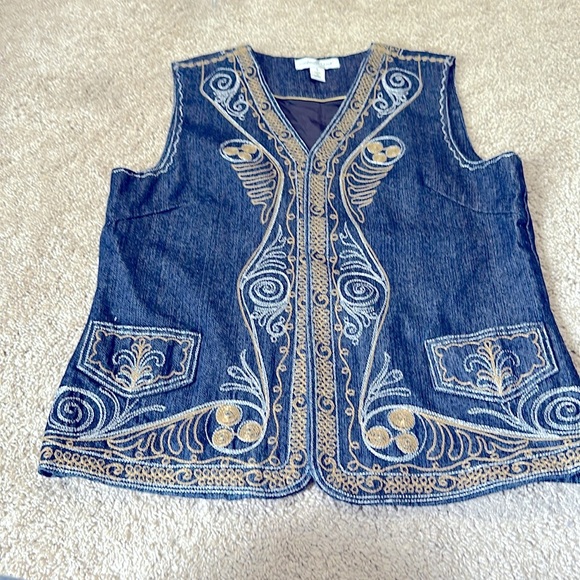 Coldwater Creek Denim Vest Embroidered Size Small - Picture 1 of 6